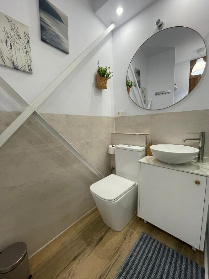 Studio On The Beach Front Malaga Bagian luar foto