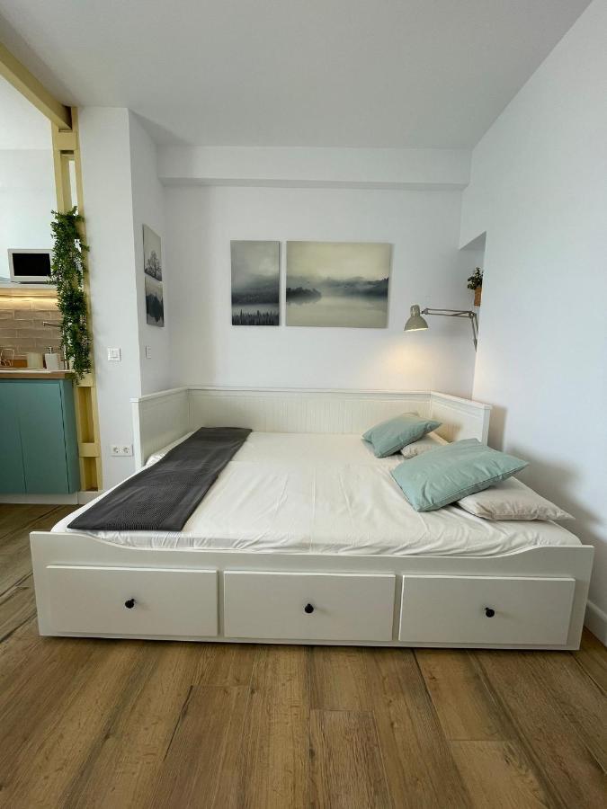 Studio On The Beach Front Malaga Bagian luar foto
